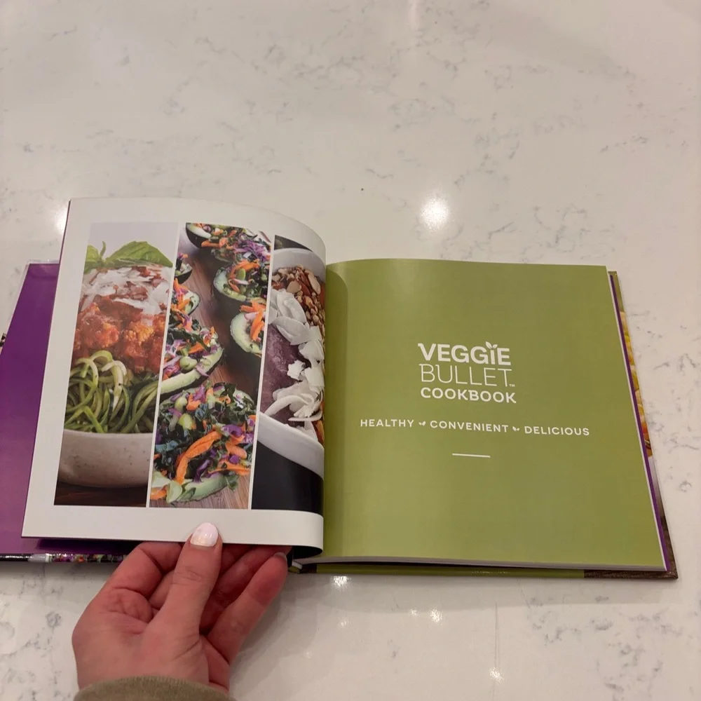 Veggie Bullet Cookbook Hardcover Recipe Book New Nutribullet NWT